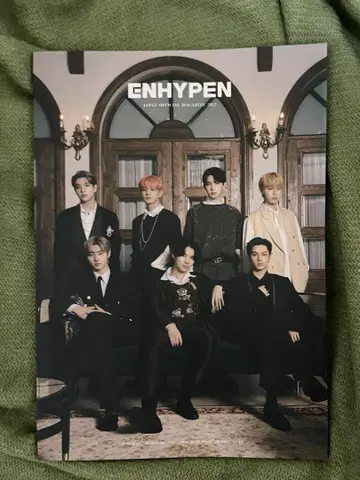 ENHYPEN 사진집