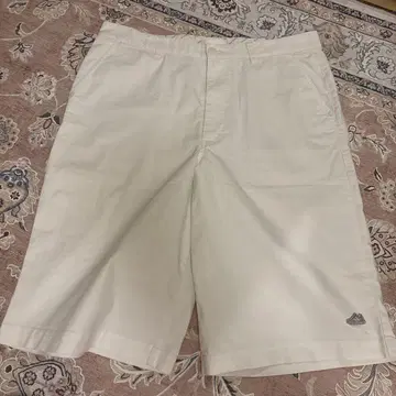 New Balance 화이트 하프 팬츠 남성용 골프웨어