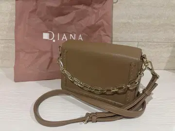 [새상품급] DIANA 브라운 베이지 클리어 체인 숄더백