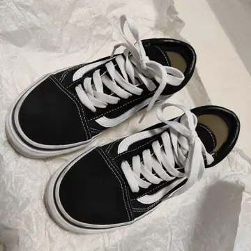 vans 블랙 스니커즈 올드스쿨