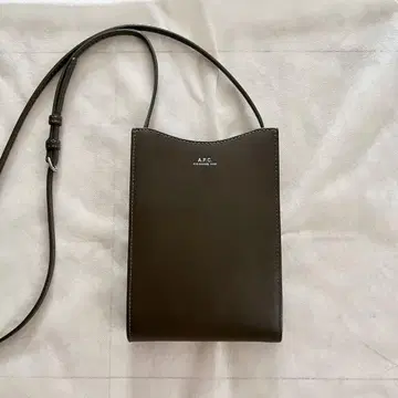 A.P.C 가죽 숄더백*