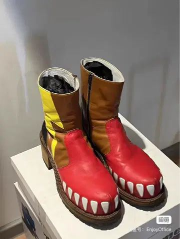 Walter van Beirendonck 이빨 디자인 가죽 부츠