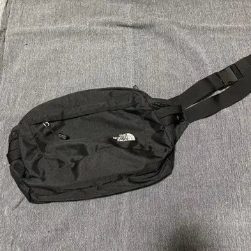 THE NORTH FACE 바디백 블랙