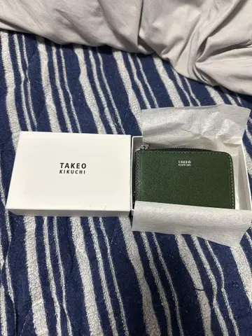 TAKEO KIKUCHI 그린 프래그먼트 케이스