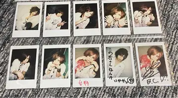 chanty 아쿠타 폴라로이드