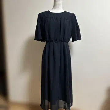 알파베츠알파벳 네이비 쉬폰 원피스 미디 기장