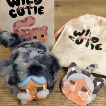 POPMART CRYBABY Wild ButCutie DenimCutie