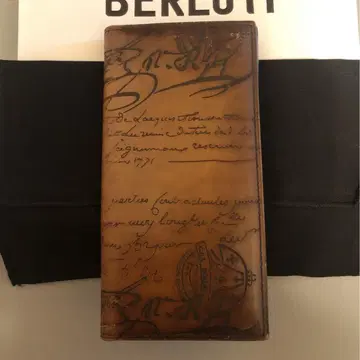 BERLUTI 장지갑