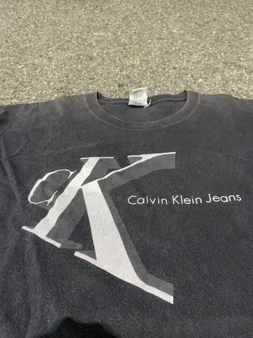 Y2K 00년대 Calvin Klein Jeans USA 제작 셔츠 블랙