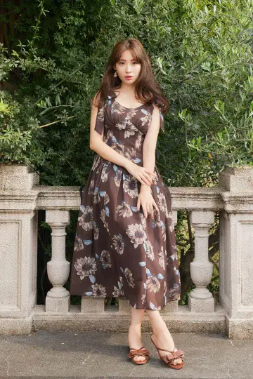 Herlipto Sunflower-Printed Midi Dress