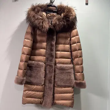 EMMETI 다운 코트 무스탕 퍼 부착