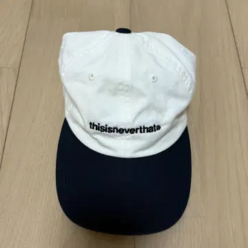 디스이즈네버댓 화이트 네이비 캡