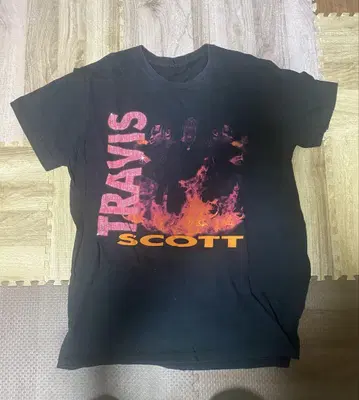 Travis Scott 티셔츠 블랙