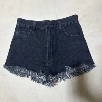 MOUSSY 하이웨스트 데님 숏 팬츠 블랙 M 사이즈