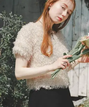 hinari 페더 얀 풀오버 반팔