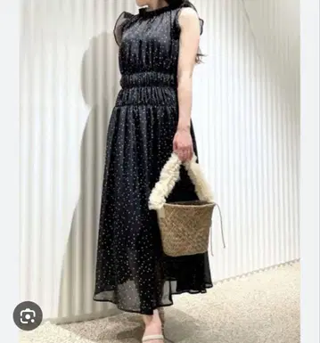 컨디션 최상, 거의 미착용] 스나이델 쉬폰 개더 민소매 원피스