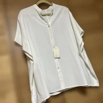 Jena espace merveilleux 드레이프 블라우스