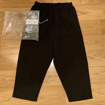 VOIRY SUNDAY PANTS-A BLACK 2회 착용 컨디션 최상