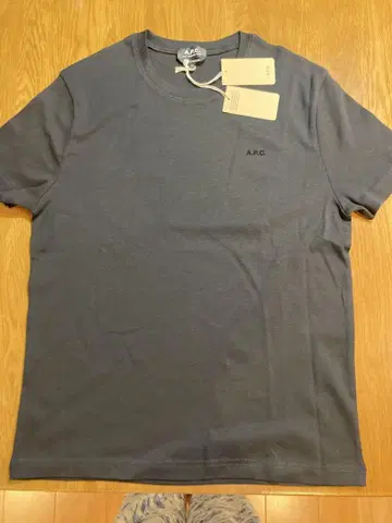 A.P.C. 반팔 티셔츠 블랙