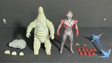 S.H.Figuarts 울트라맨 X 레드킹