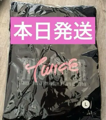 twice 허벅지 티셔츠