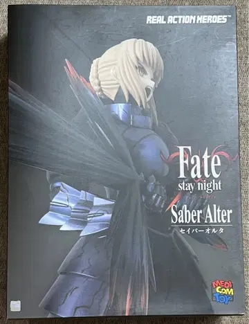 Fate RAH Saber Alter 메디콤토이