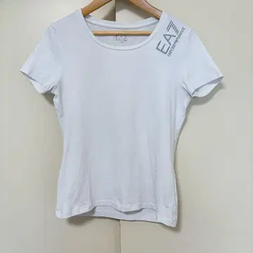 EA7 EMPORIO ARMANI 화이트 티셔츠