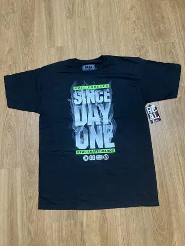 real skateboards 티셔츠 L 사이즈 새상품
