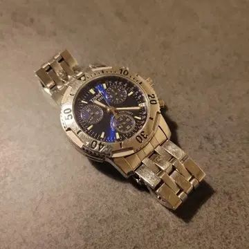 Tissot PRS 200 크로노그래프 시계