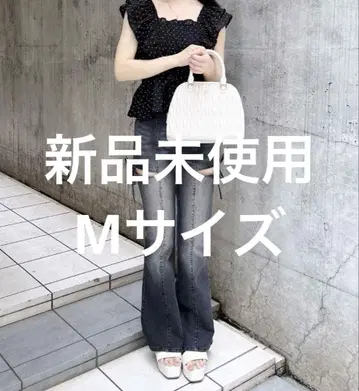 INGNI 사이드 리본 컷 아웃 플레어 데님 팬츠