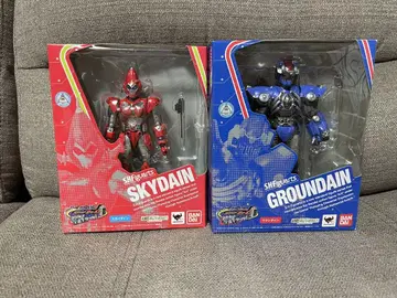 S.H.Figuarts 가면라이더 포제 스카이 다이네 & 그랑 다이네