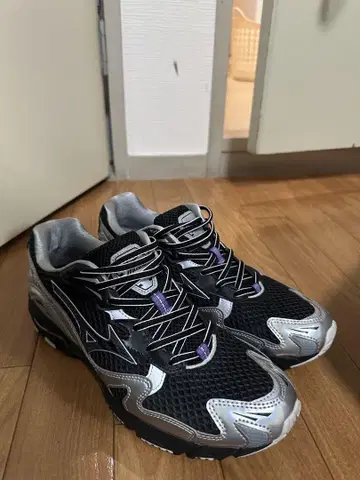 Mizuno Wave Rider 10 26.5cm