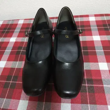블랙 스트랩 플랫슈즈 합성 피혁 23.5cm 새상품