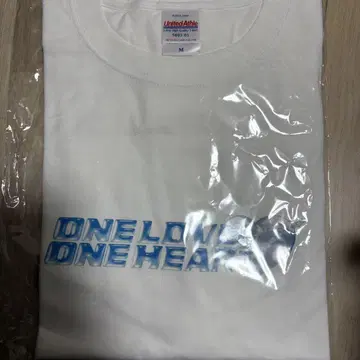 ONE LOVE ONE HEART 원맨 티셔츠 M 사이즈