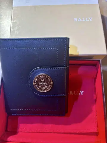 BALLY 블랙 가죽 접이식 지갑 미사용 새상품