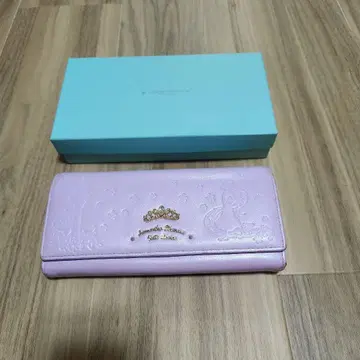 라푼젤 디자인 장지갑 연보라색