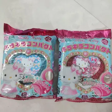새상품 헬로키티 반짝반짝 컴팩트