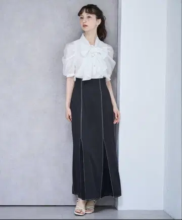 31 Sons de mode 이소재 플리츠 머메이드 스커트