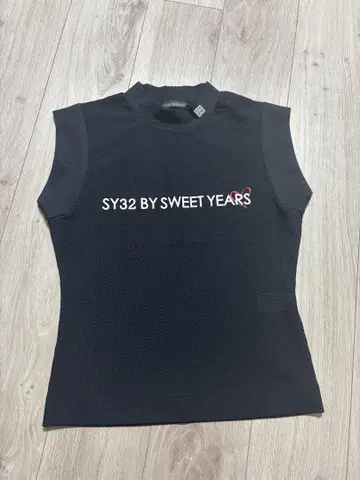 SY32 BY SWEET YEARS 네이비 슬리브리스 셔츠