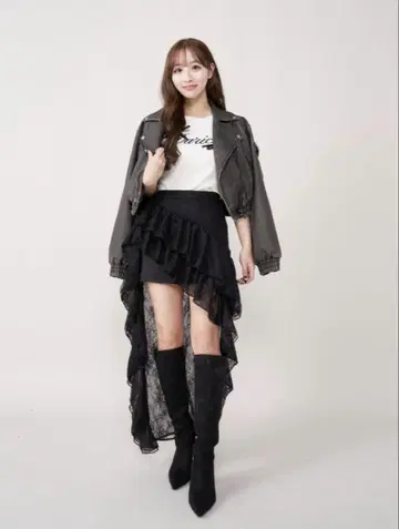 이레헴 레이스 프릴 스커트 프릴이 달린 블랙 미니 플레어 스커트