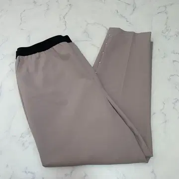 컨디션 최상 24년 to be chic 빅 사이즈 46 펄 팬츠