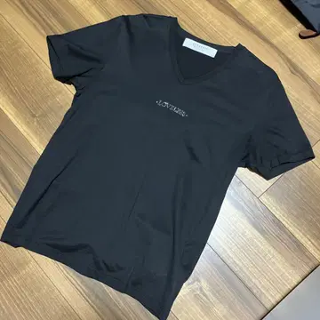러브레스 크리에이티브 라인 T셔츠