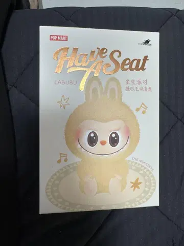 LABUBU THE MONSTERS Have A Seat 봉제 인형