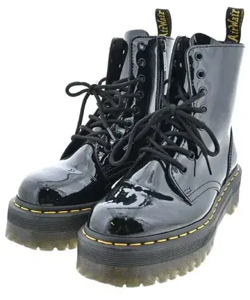 Dr. Martens 부츠 여성용