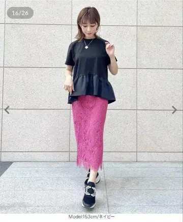 고베 레터스 미즈노 사야 페플럼 플레어 도킹 티셔츠 네이비