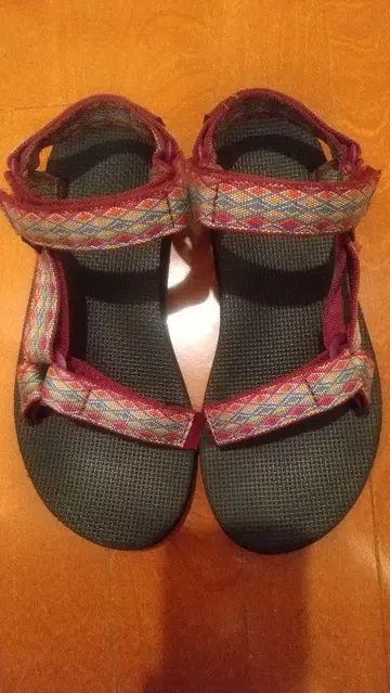 teva 테바 샌들 23.5~24cm
