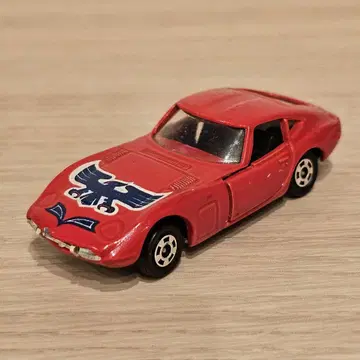 토미카 No.5 도요타 2000GT 서킷의 늑대 스포츠카 세트 2