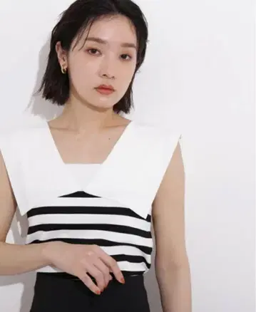 NATURAL BEAUTY BASIC 빅 세일러 카라 니트