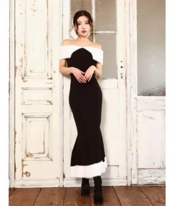 바이컬러 오프숄더 롱 원피스
