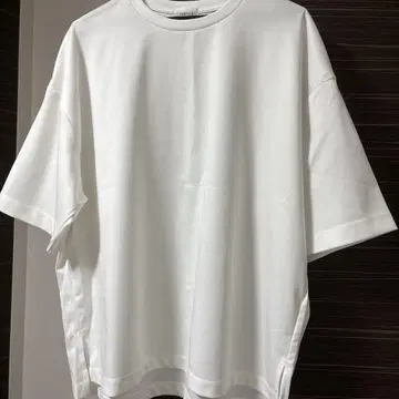 JUNRED 티셔츠